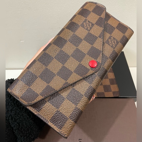 Sold‼️‼️LV DE Long Wallet with insert♥️ - Picture 2 of 16